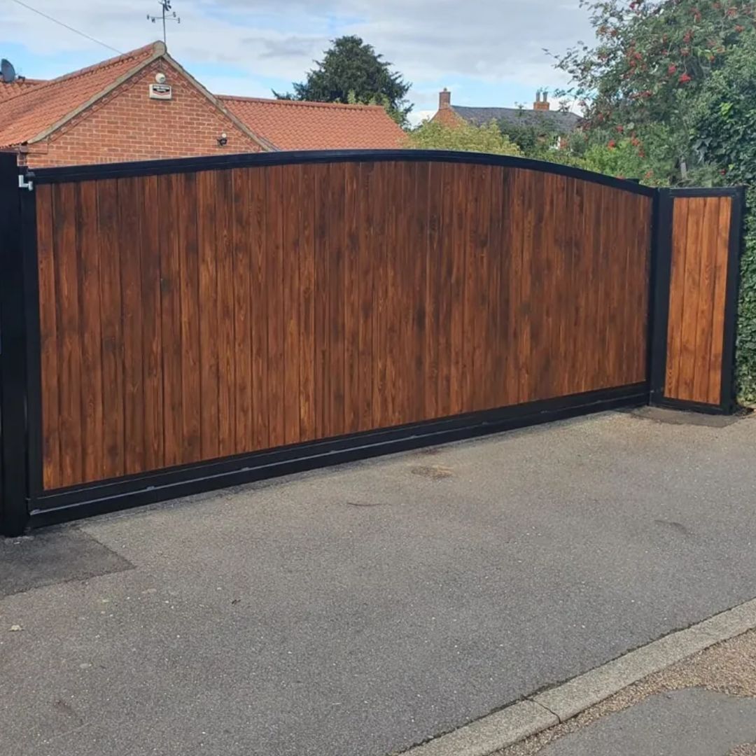 Sliding Gate 2