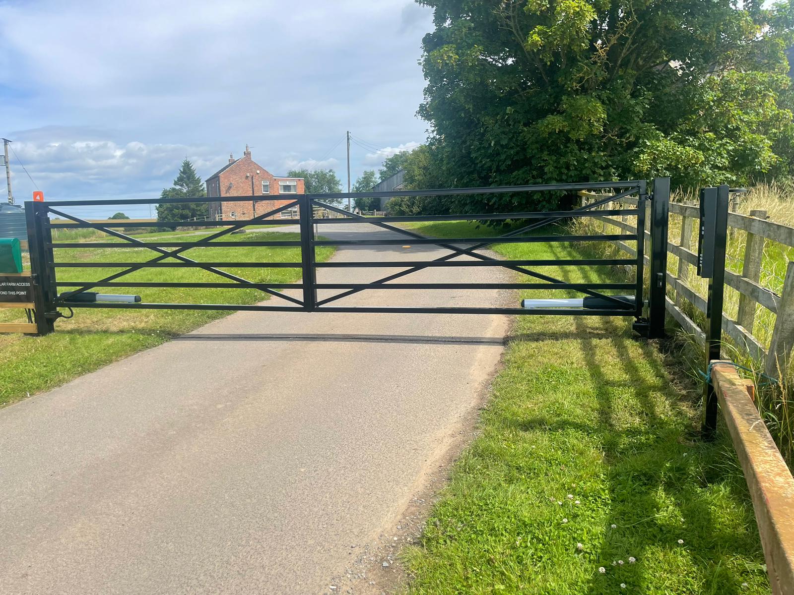 automated farm gate sedgefield